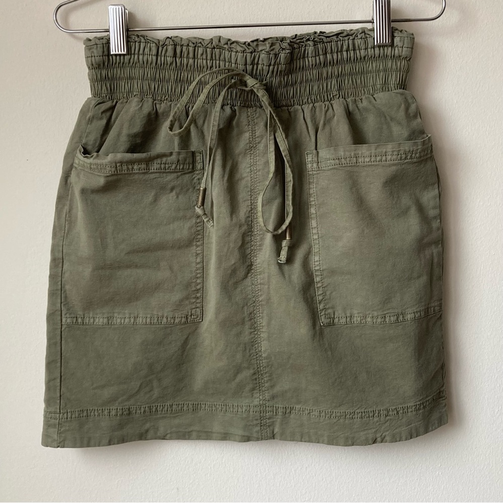 Anthropologie Olive Green Mini Skirt Elastic  High Waist Women XXS Pockets Army